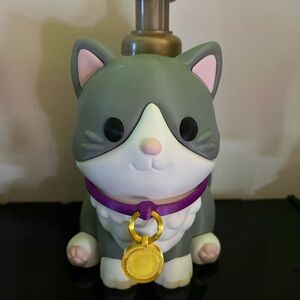 Kitty bath and body works soap holder